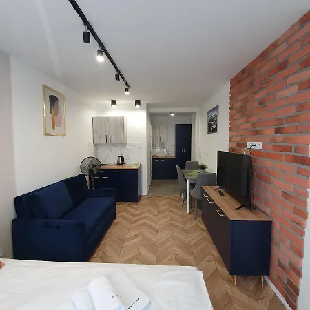 Apartment Ice *