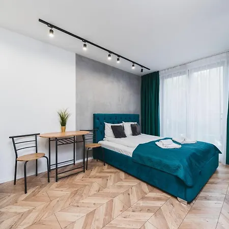Ice Apartment *